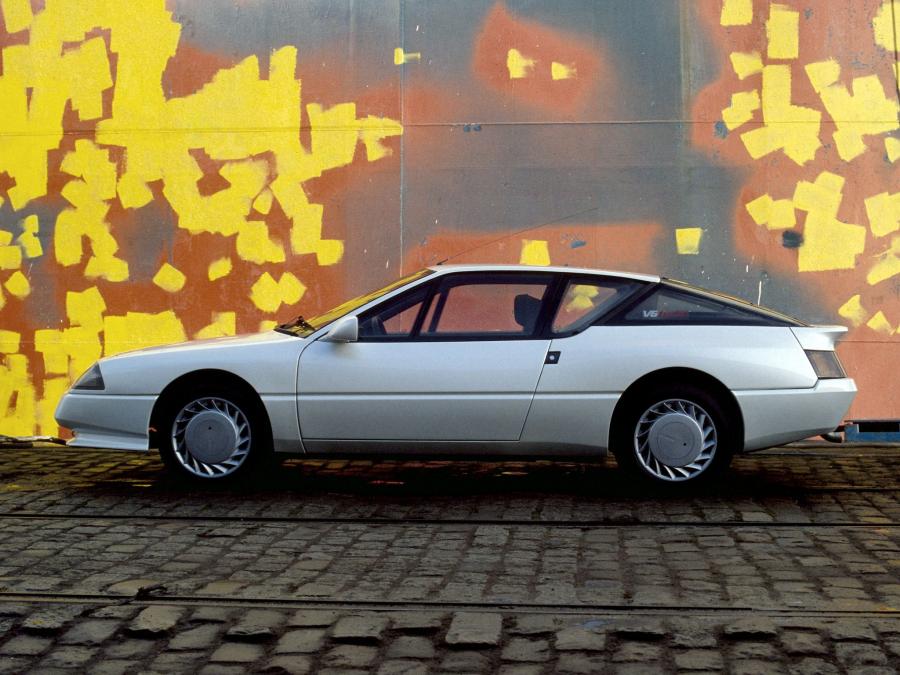  Renault Alpine GTA V6 Turbo 1985 года  (фото 13 из 17)